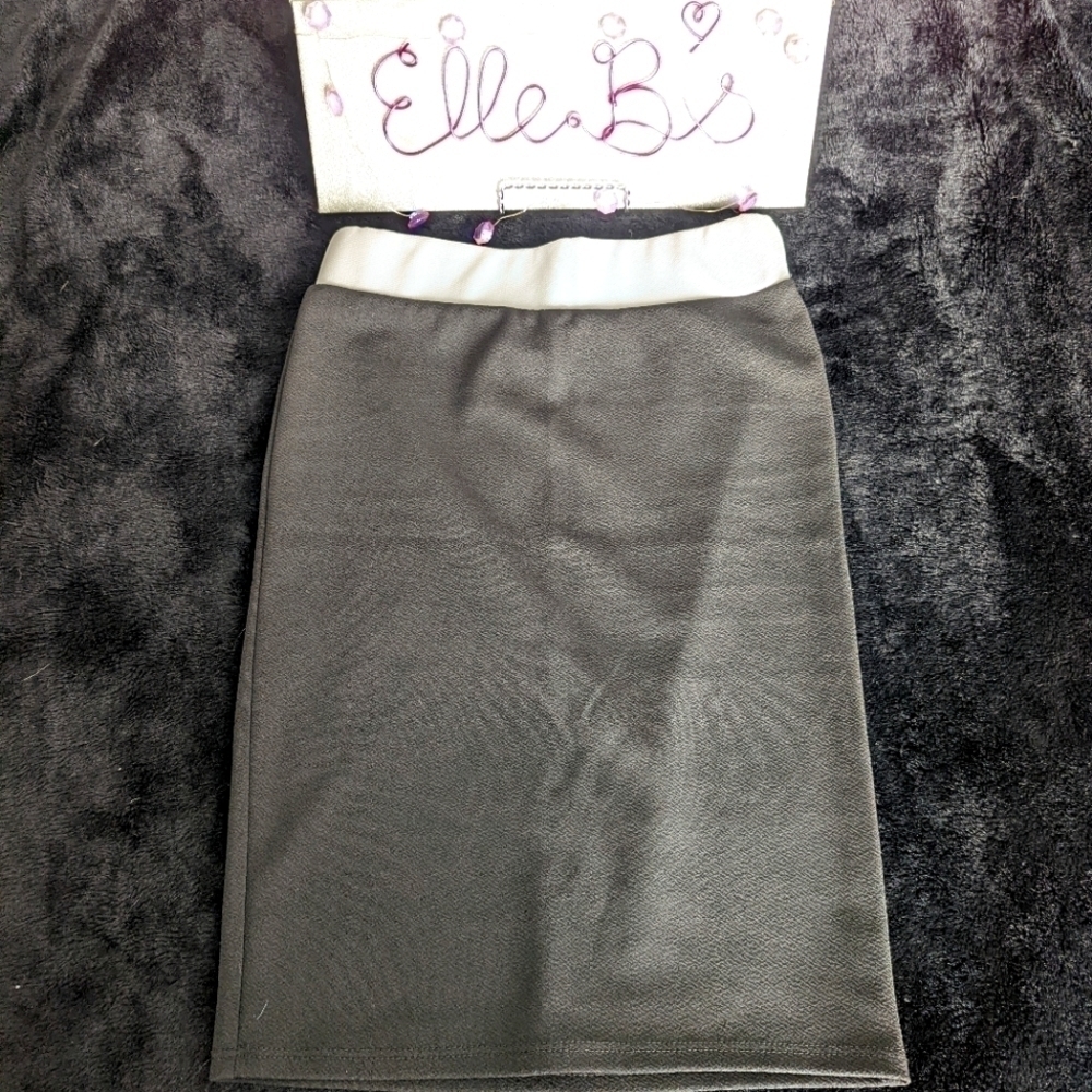 Midi/ Long Fitted Skirt